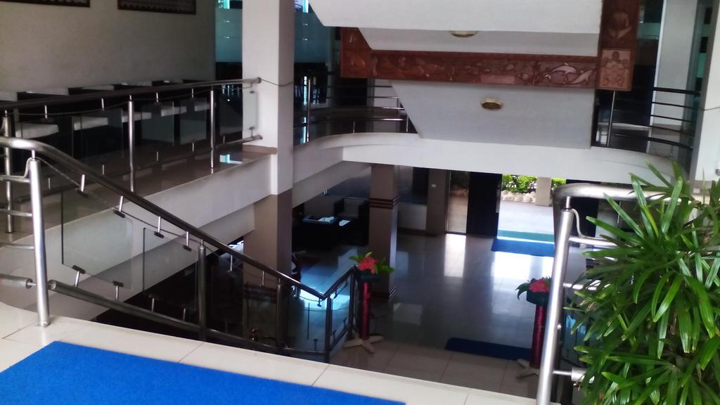 Trans International Hotel Nadi Exterior foto
